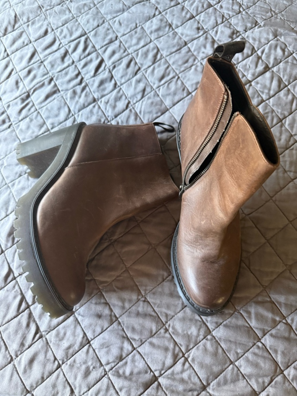 Doc Martens Women's Brown Leather Zip Ankle Boots